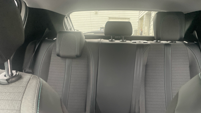 Peugeot 208 1.2 PureTech 100 Allure Premium 5dr Petrol Hatchback